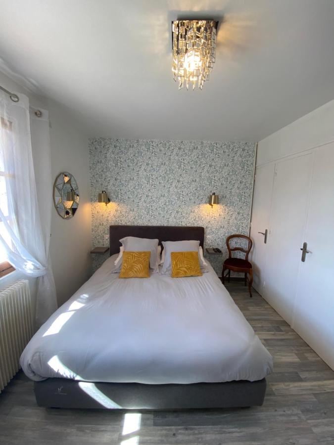 Domaine De La Provencale Bed and Breakfast Saint-Didier-de-la-Tour Eksteriør billede